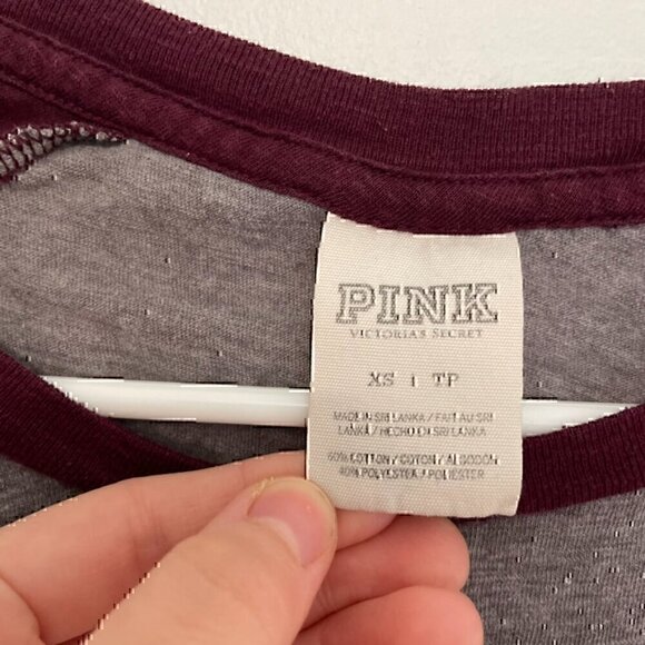 PINK VS VICTORIAS SECRET Gray Burgundy Maroon Colorblock 3/4 Sleeve Baseball Tee - Picture 5 of 12
